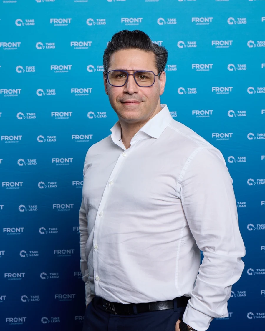 David Guldager, optiker hos SmartLook Optikk